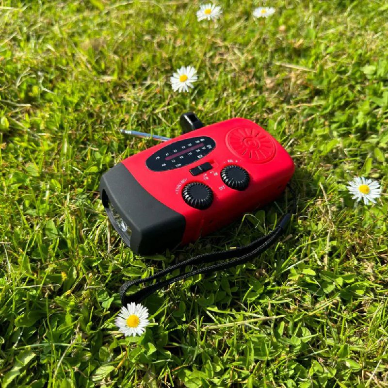 Radio AM FM à manivelle compacte avec lampe de poche