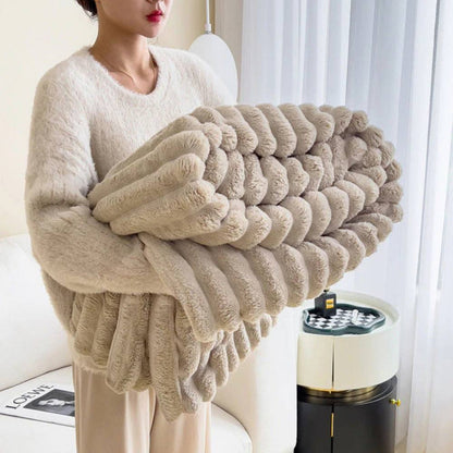 Jeté de couverture douillette en fausse fourrure pelucheuse