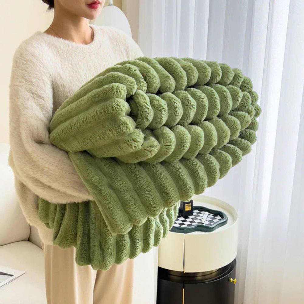 Jeté de couverture douillette en fausse fourrure pelucheuse