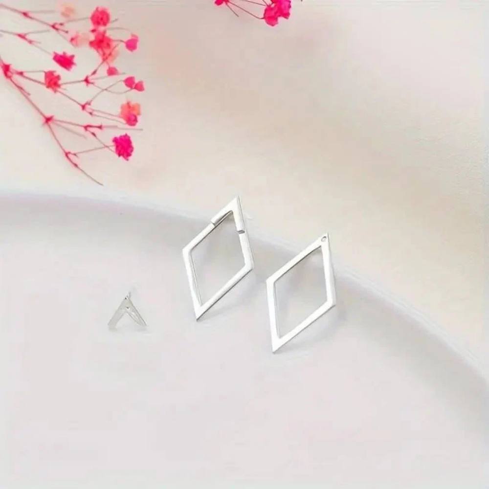 Boucles d'oreilles clous géométriques simples, ton or ou argent