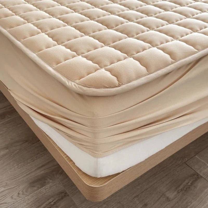 Protège-matelas moelleux en peluche pour un sommeil profond