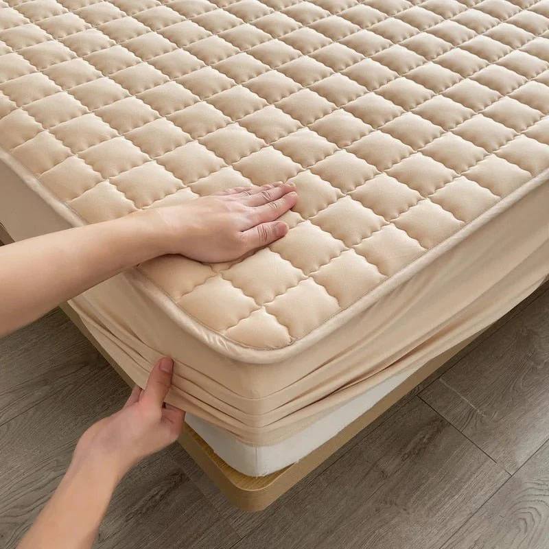 Protège-matelas moelleux en peluche pour un sommeil profond