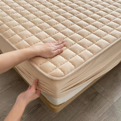 Protège-matelas moelleux en peluche pour un sommeil profond
