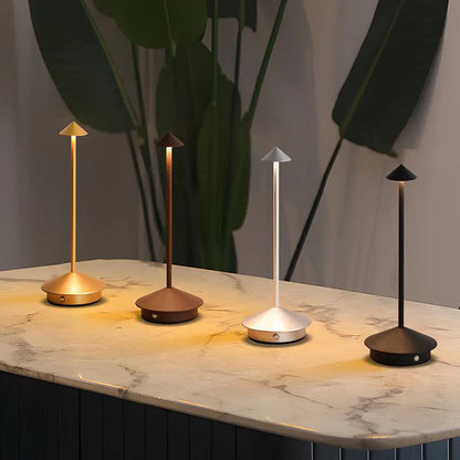 Lampe de bureau LED mince au style contemporain