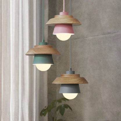 Plafonnier Rustique en Bois