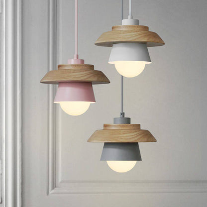 Plafonnier Rustique en Bois