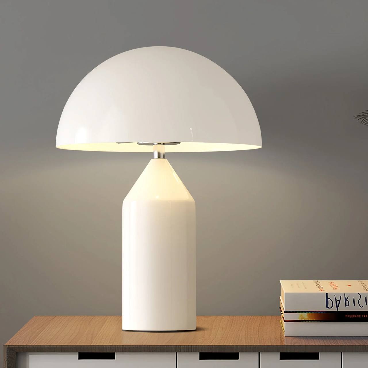 Lampe de bureau contemporaine unique au design épuré