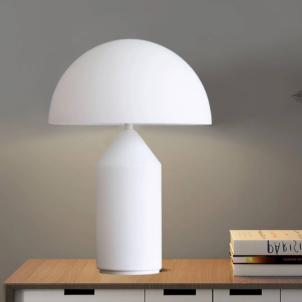 Lampe de bureau contemporaine unique au design épuré