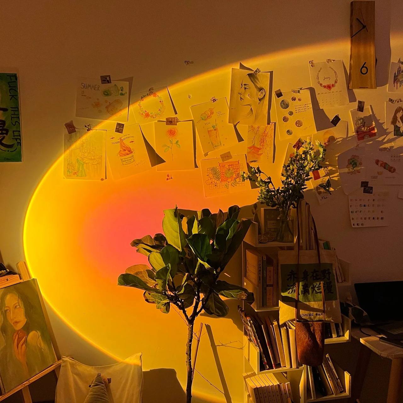 Lampadaire LED élégant avec effet de lumière d'ambiance