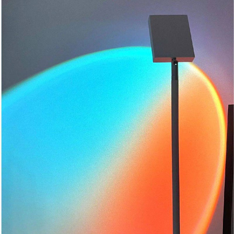 Lampadaire LED élégant avec effet de lumière d'ambiance