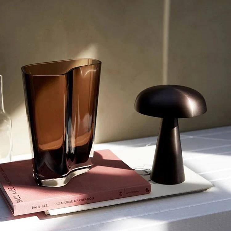 Lampe de bureau portable LED style champignon