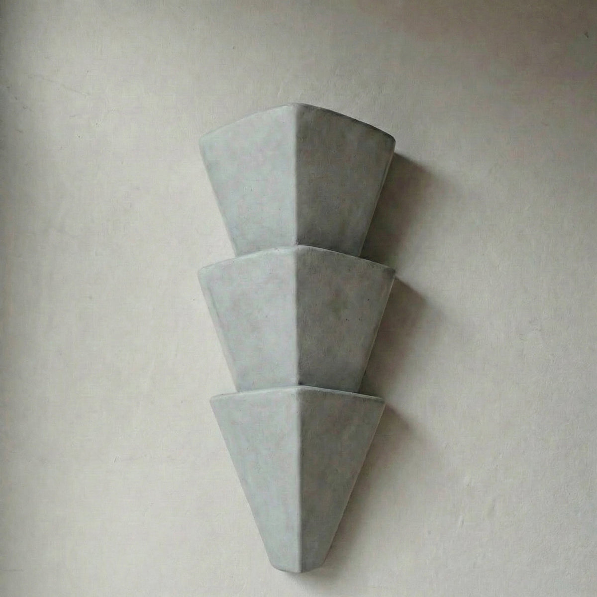 Applique murale en plâtre superposé, jusqu'à 22 po, éclairage indirect à lueur chaude pour chambre, couloir, salon, accent architectural moderne et minimaliste