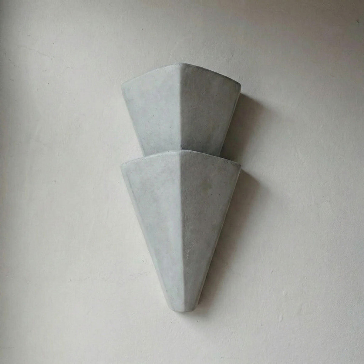 Applique murale en plâtre superposé, jusqu'à 22 po, éclairage indirect à lueur chaude pour chambre, couloir, salon, accent architectural moderne et minimaliste