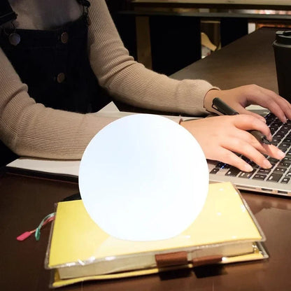 Lampe orbe LED rechargeable avec télécommande – Lumière d'ambiance 16 couleurs pour chambre, salon et bureau