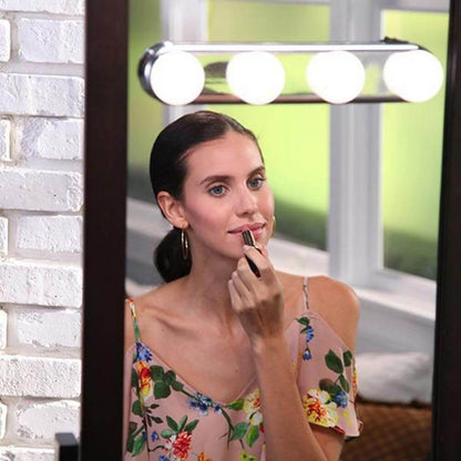 Battery-Powered LED Vanity Mirror Light with Suction Cup – Portable Makeup Lighting for Travel & Home
