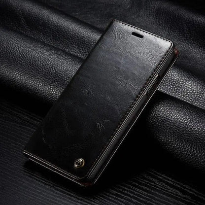 iPhone Leather Case – Fitted Shell with Raised Edges, Camera Protection & Everyday Grip for iPhone 7-11 Series