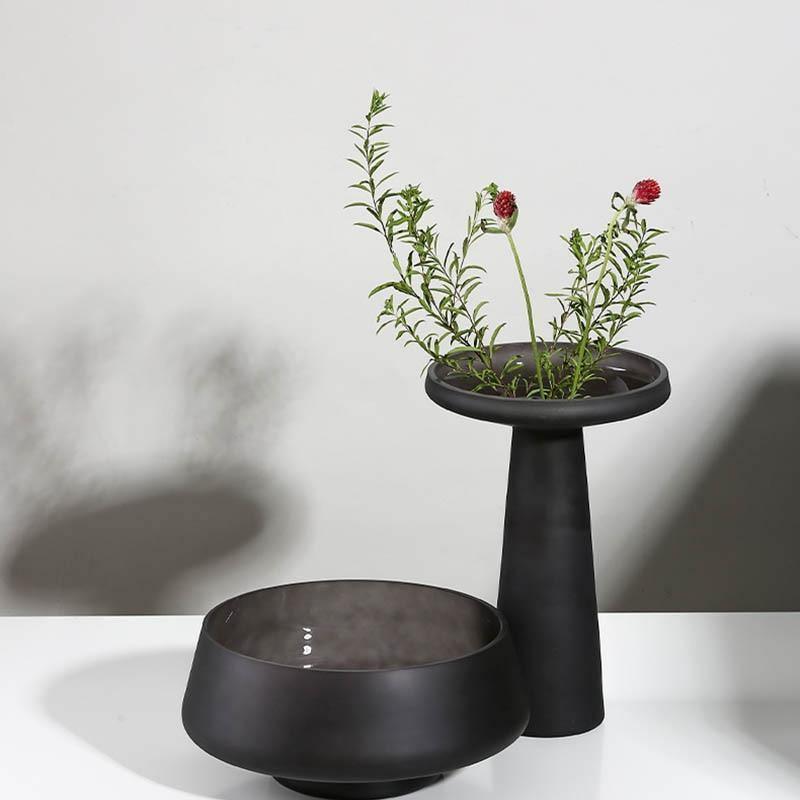 Eduardo - Frosted Glass Vessel