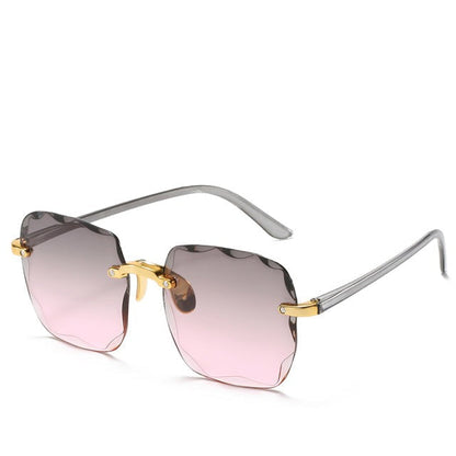 Rimless Rectangle Sunglasses with UV400 Protection – Lightweight Vintage Eyewear for Women & Men