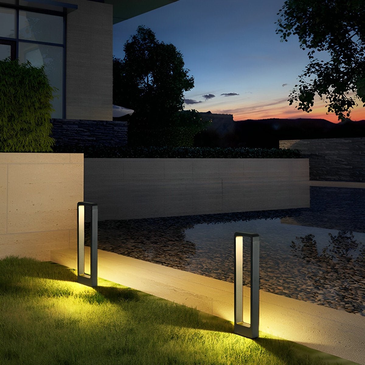 Outdoor Path Light 31 in Tall Aluminum Post Lamp 10W LED Waterproof Black Garden Driveway Walkway Landscape Lighting Fixture Modern Yard Sta