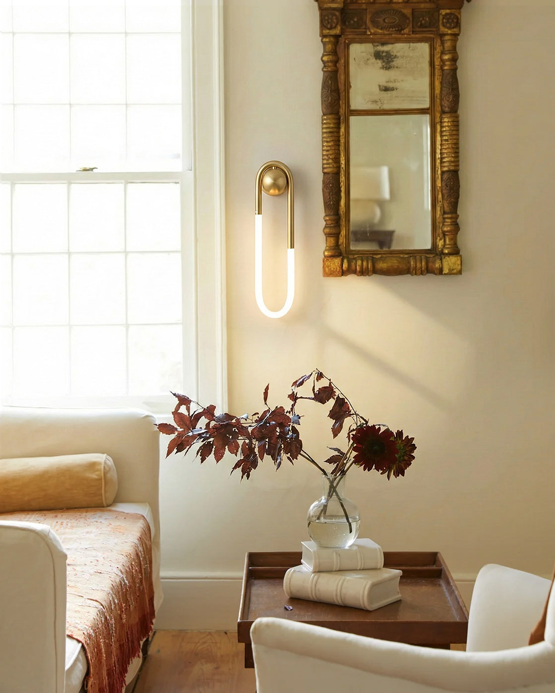Sculptural Loop Sconce 9W Integrated LED Brass or Black Finish Dimmable Hardwired Fixture for Bedroom Hallway Living Room Contemporary Minim