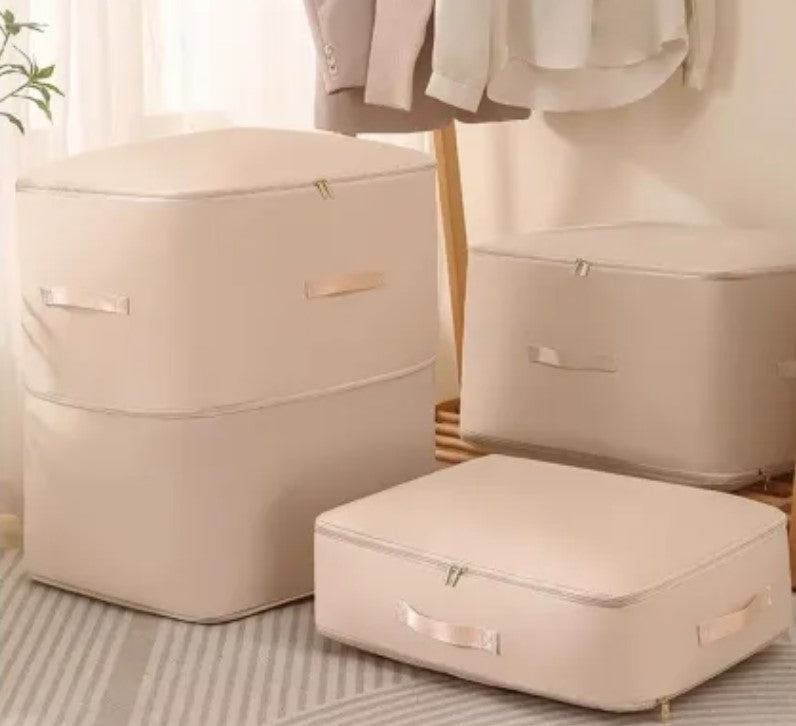 Space-Saving Vacuum Storage Bags for Bedding, Blankets & Seasonal Clothes - Waterproof Organizer Pouches with Stackable Design for Closet