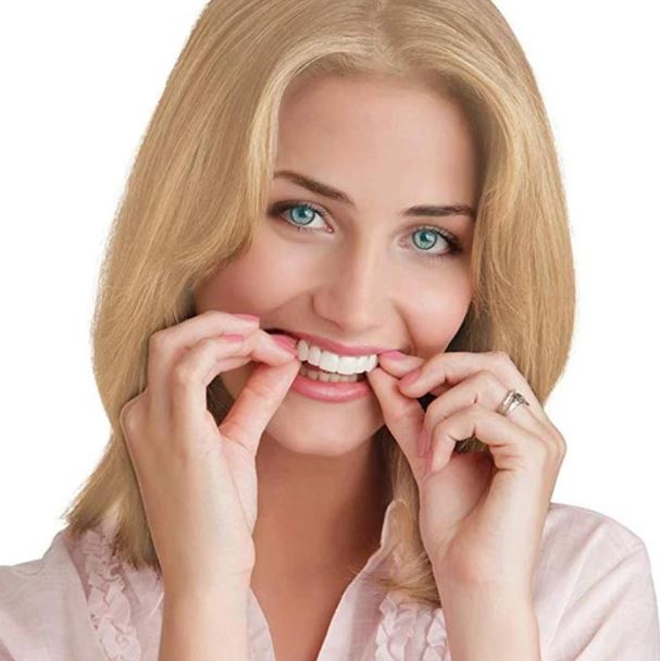 Moldable Snap-On Veneers for Upper & Lower Teeth – Custom-Fit Cosmetic Cover for a Natural White Smile