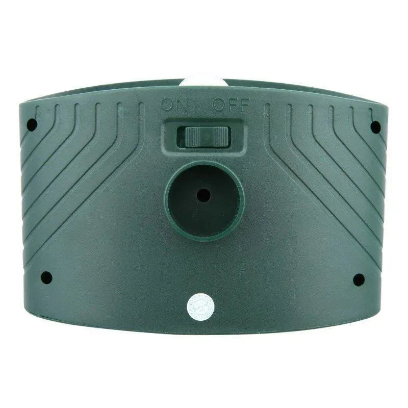 Motion-Activated Animal Deterrent with Solar Charging – Ultrasonic Pest Control for Yard & Garden Protection (4-Pack)