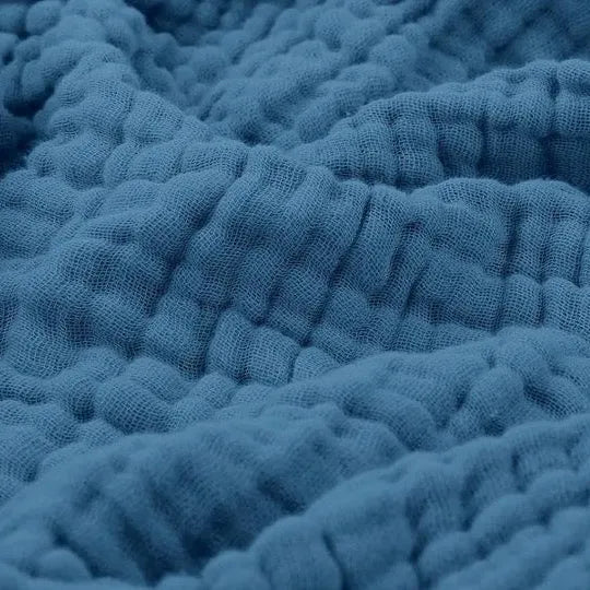 Breathable Polyester Throw Blanket Soft Plush Layering for Year-Round Cozy Comfort Sofa Bed Relaxation