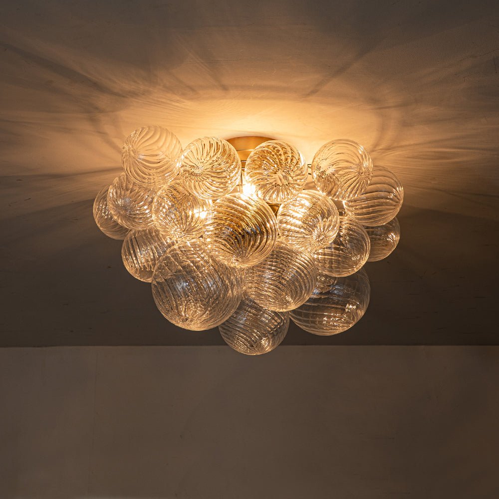 Plafonnier semi-encastré à trois globes, 21 po, sphères en verre texturé pour éclairage ambiant de salle de bain, chambre ou salon, douille E14