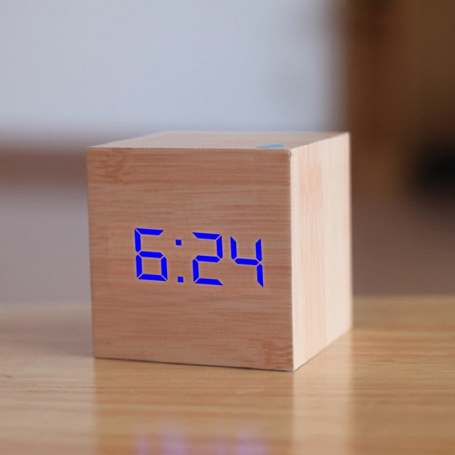 Dimmable LED Alarm Clock with Date and Temperature – Square Design