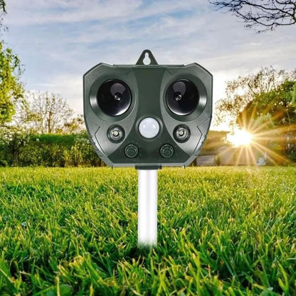 Solar Animal Repeller Ultrasonic Outdoor Deterrent 30 ft Range 110° Coverage Waterproof Garden Lawn Yard Pest Control Device for Birds Small