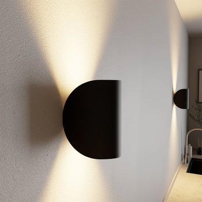 Dual-Beam Adjustable LED Wall Light – Aluminum Up-Down Sconce for Hallways & Bedrooms – Rotatable Accent Fixture for Modern Interiors