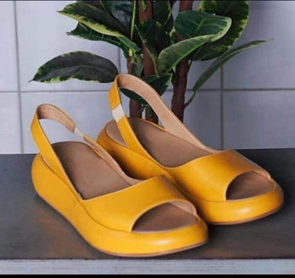 Women's Flat Sandals Open-Toe Summer Footwear Casual Beach Slides for Walking