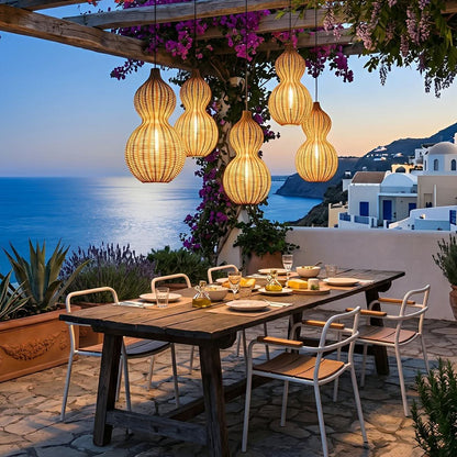 COASTMUSE – Pendant Light for Artistic Patio Ambience