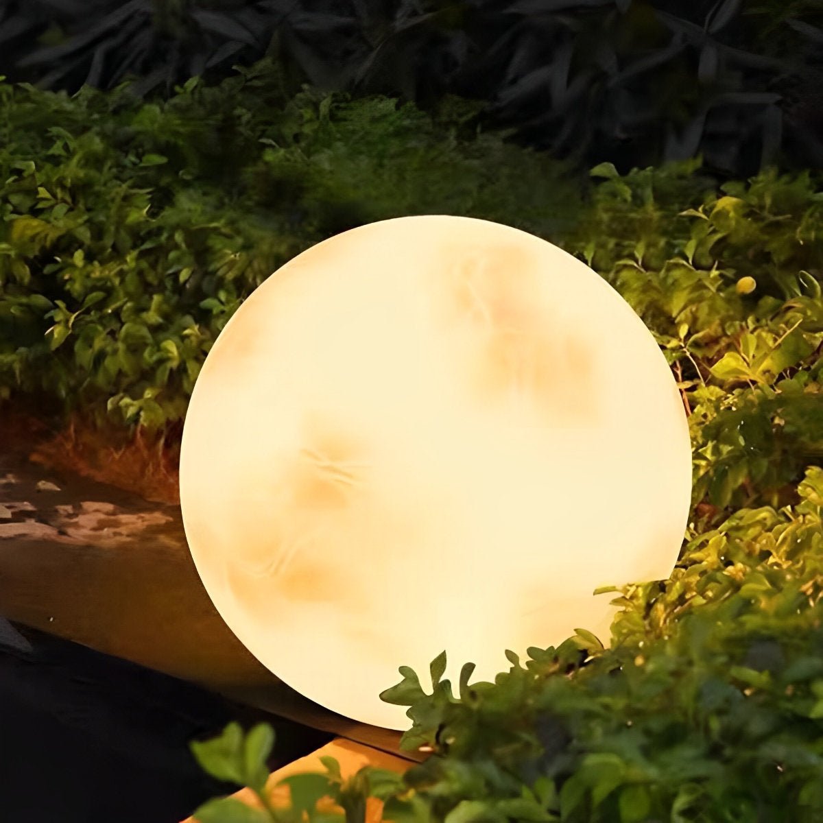Solar Globe Light 11.8 in Resin Sphere Orb for Yard Pathway Garden Decor Warm White LED Waterproof Outdoor Lighting Patio Lawn Landscape Acc