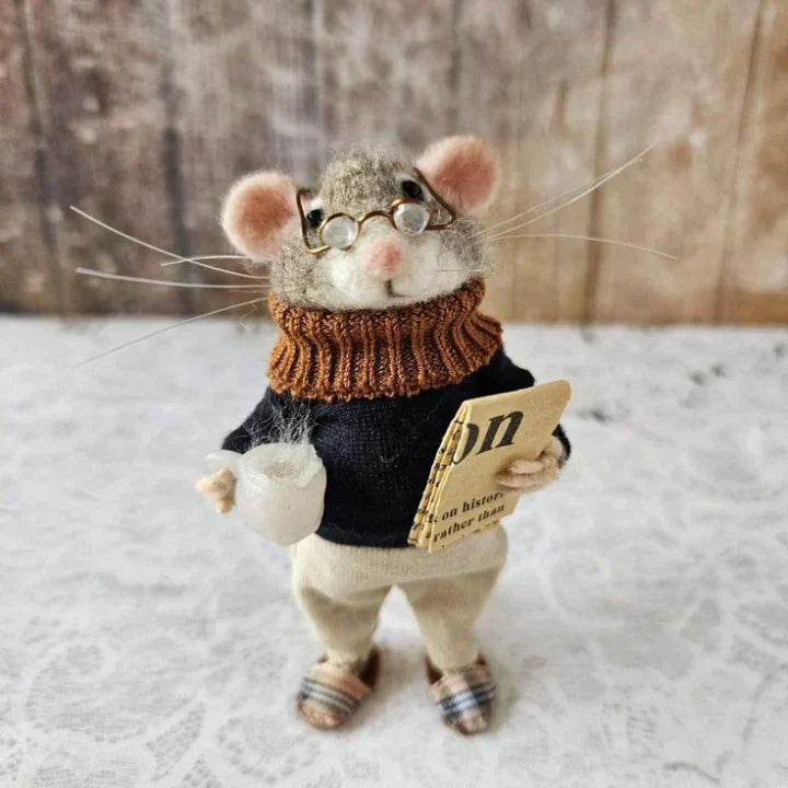 Felted Wool Mouse Figurine – Handmade Artisan Ornament for Christmas Tree, Holiday Mantel Display & Year-Round Shelf Decor