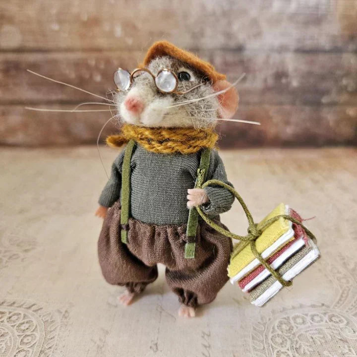 Felted Wool Mouse Figurine – Handmade Artisan Ornament for Christmas Tree, Holiday Mantel Display & Year-Round Shelf Decor